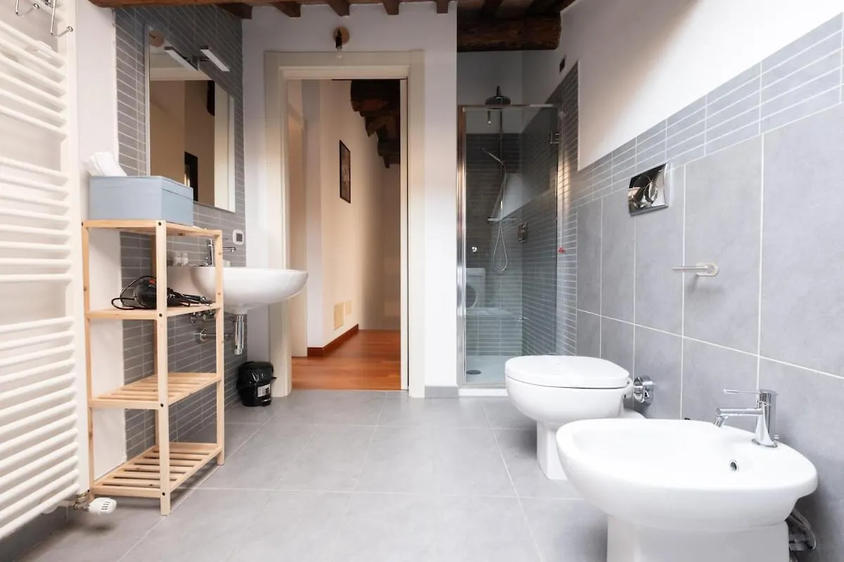 Apartment Ferrara Prestige - Stile & Comfort Nel Cuore Estense Italy