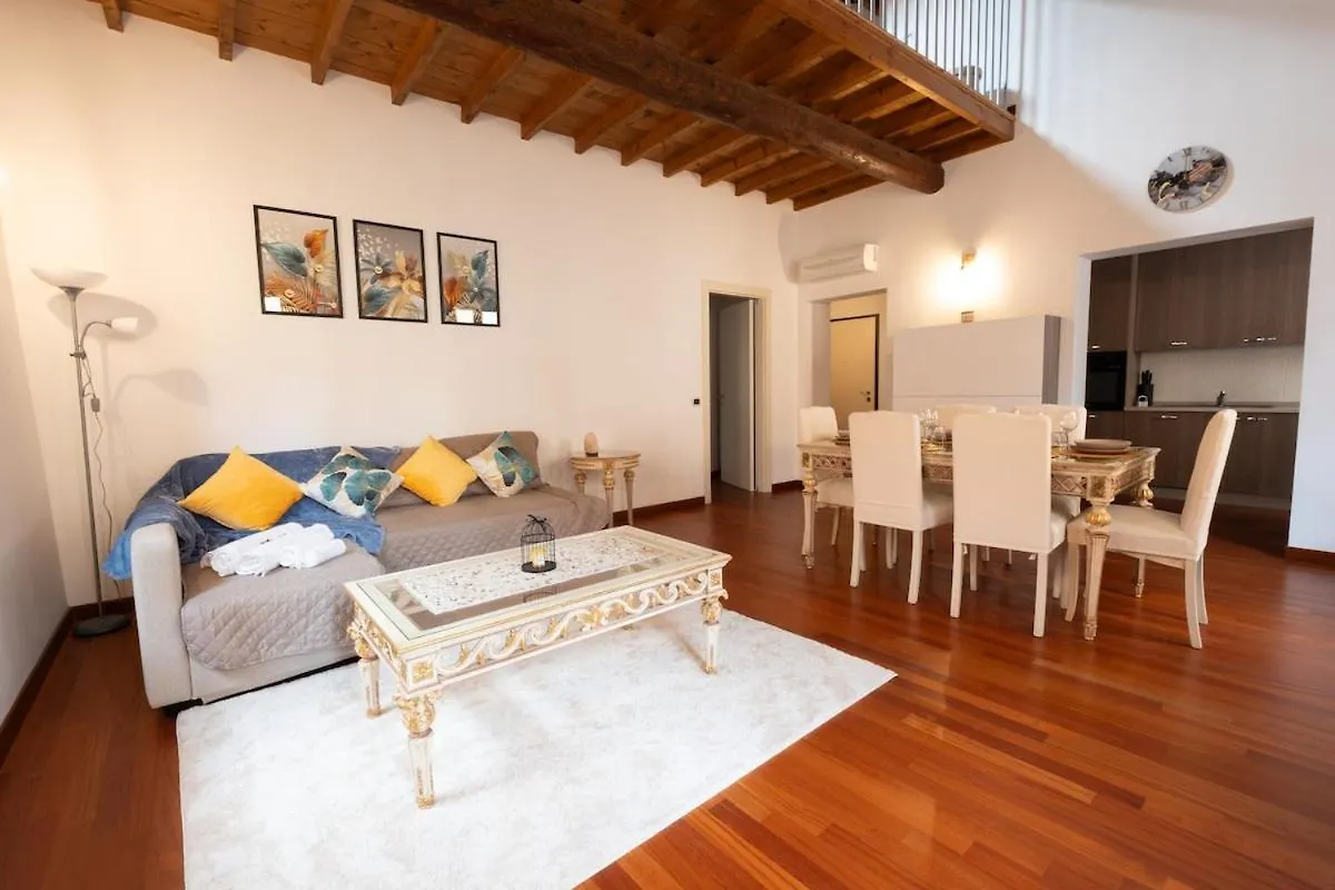 Ferrara Prestige - Stile & Comfort Nel Cuore Estense