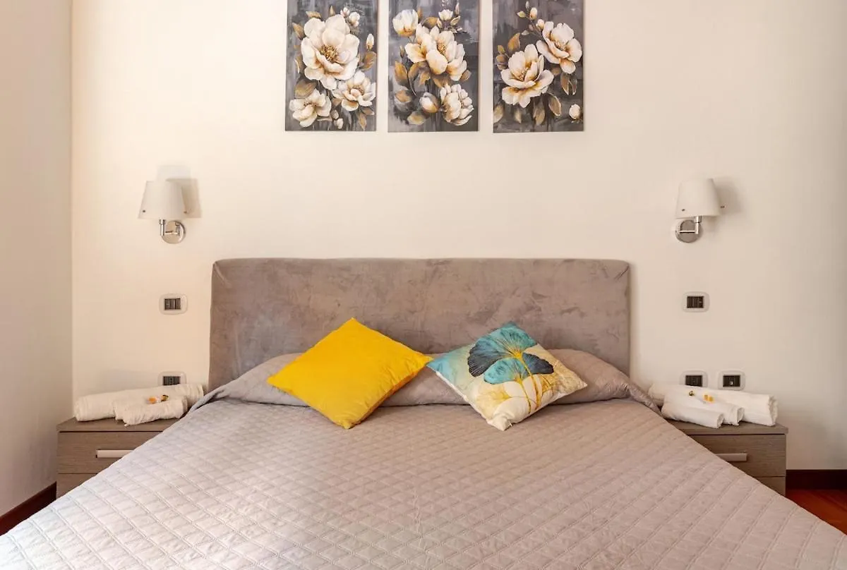 아파트 Ferrara Prestige - Stile & Comfort Nel Cuore Estense