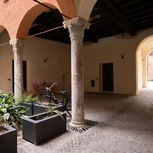 Appartamento Mansarda Shakespeare - Car Parking, Ferrara
